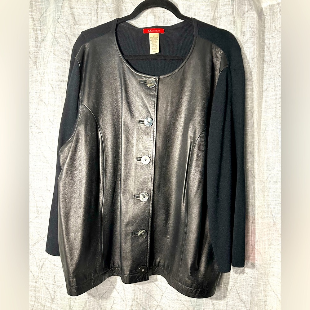 Anne Klein 100% Leather Black button up jacket  Size 2X
